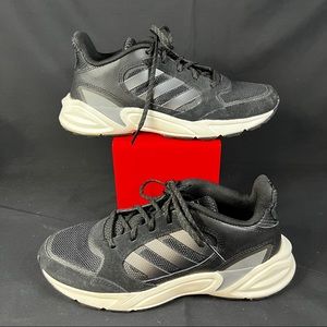 Adidas Cloudfoam women's shoes EE9906 6.5 preowned